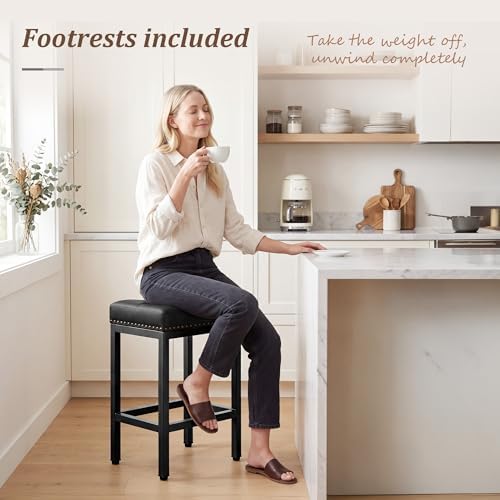 GRUSIGN 24 Inch Bar Stools Set of 4, Counter Height PU Leather Kitchen Chairs with Footrest & Metal Legs, Modern Backless Saddle Stools for Island, Dining, Space-Saving, Black