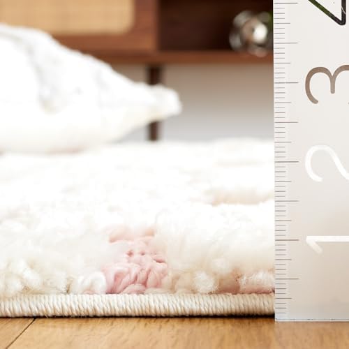 SAFAVIEH Area Rug 4x6 - Moroccan Tassel Shag Collection - Ivory & Pink, Non-Shedding & Easy to Clean, Plush High-Low Texture, Ideal for Living Room, Bedroom, Dining Space (MTS688U)