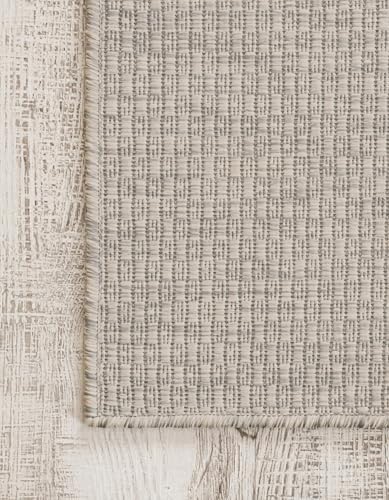 Rugs.com - Outdoor Solid Rug – 3' 1 x 5' 3 Light Gray Indoor/Outdoor Rug – Washable and Stain-Resistant, Perfect for Patios, Decks, and Porches