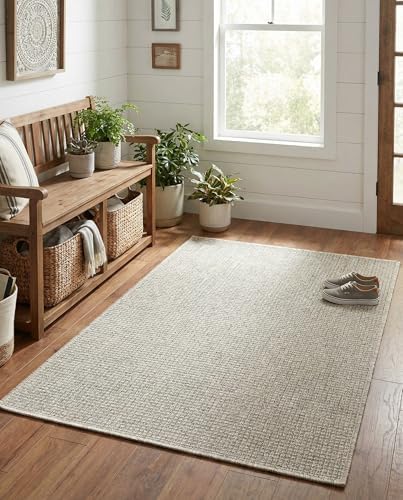 Rugs.com - Outdoor Solid Rug – 3' 1 x 5' 3 Light Gray Indoor/Outdoor Rug – Washable and Stain-Resistant, Perfect for Patios, Decks, and Porches