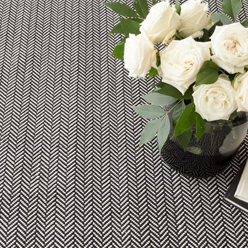 Dash & Albert Herringbone Black/Ivory Indoor/Outdoor Rug, 7'6"x9'6"