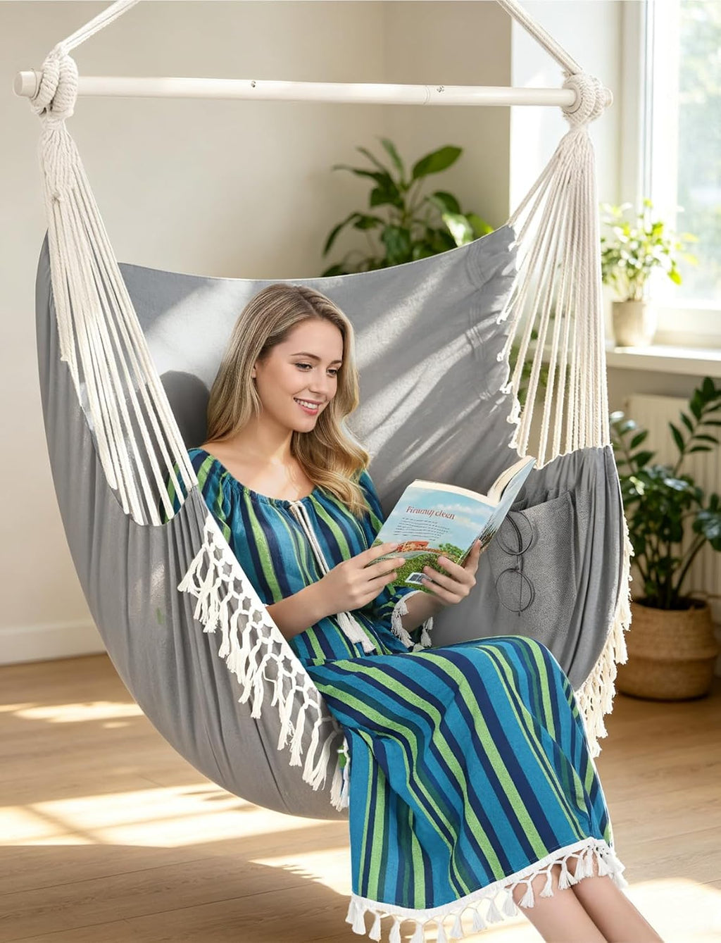 chihee hammock chair 4.9ft x 3.9ft max 500 shown in use