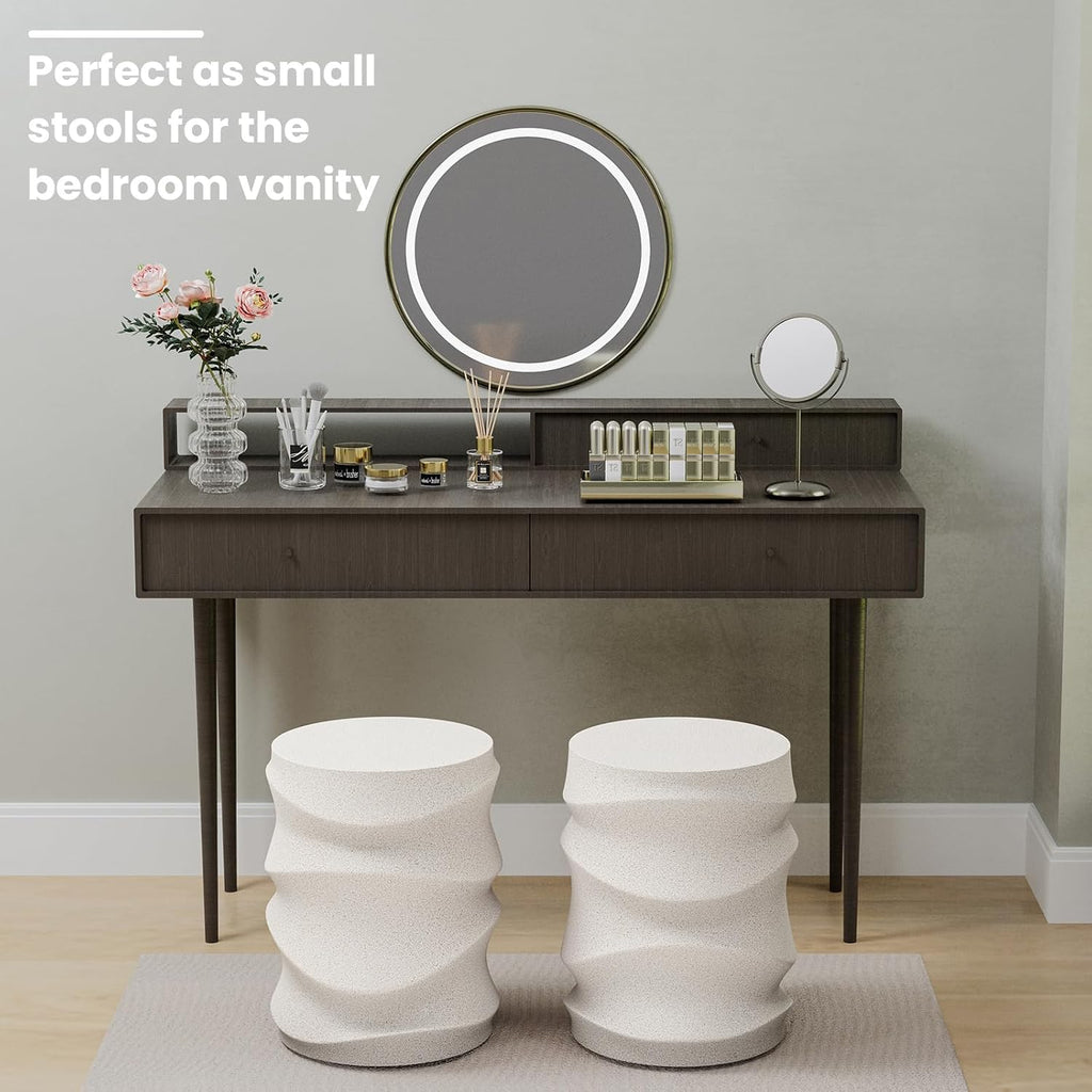SUNBURY Outdoor Side Table, 18" H Round Concrete End Table Streamlined