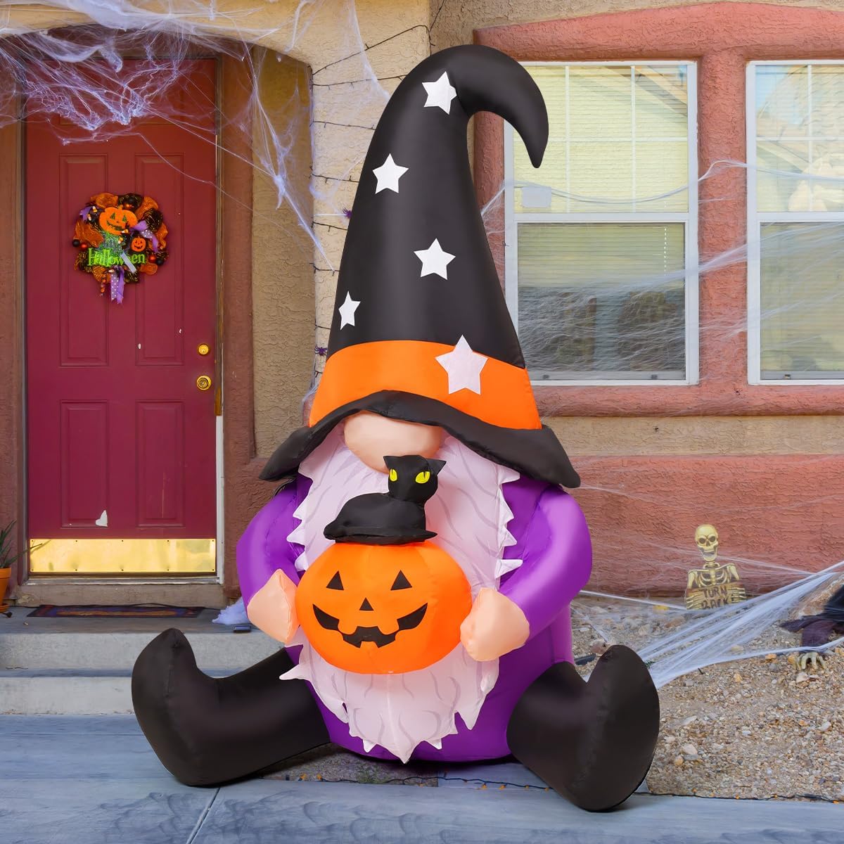 GOOSH 5 FT Halloween Gnomes Inflatables Outdoor Decorations, Gnome with Pumpkin Blow Up Yard Decorations Built-in LED Lights for Halloween Outdoor Decoration