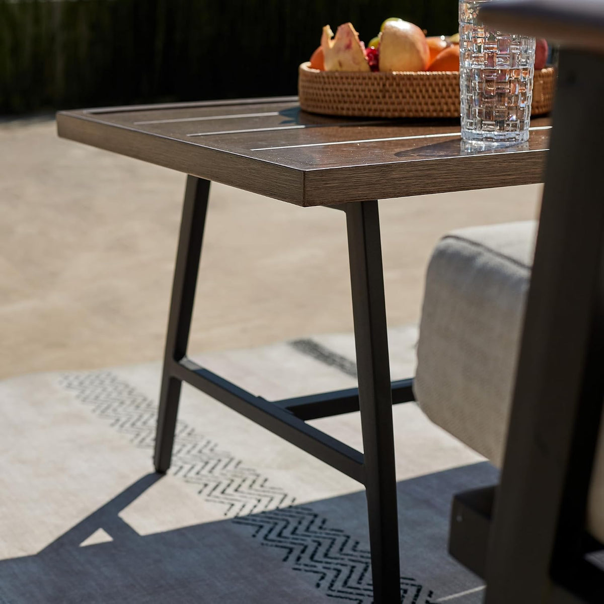 NATURAL EXPRESSIONS Outdoor Patio Coffee Table, Woodgrain Texture Tabletop