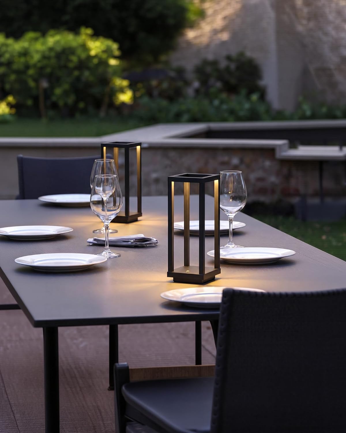 PUSU Cordless Waterproof Table Lamps Set of 2, Black LED Outdoor Desk Lamp