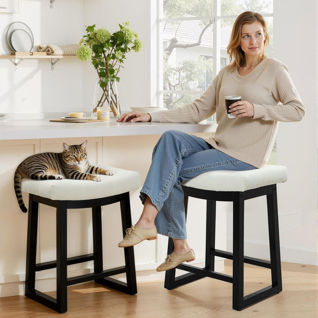 Counter Height Bar Stools Set of 3, 24 Inch Backless Upholstered Counter Stools with Solid Rubberwood Legs, Modern Farmhouse Saddle Stools for Kitchen Island, Home Bar, White Linen Fabric