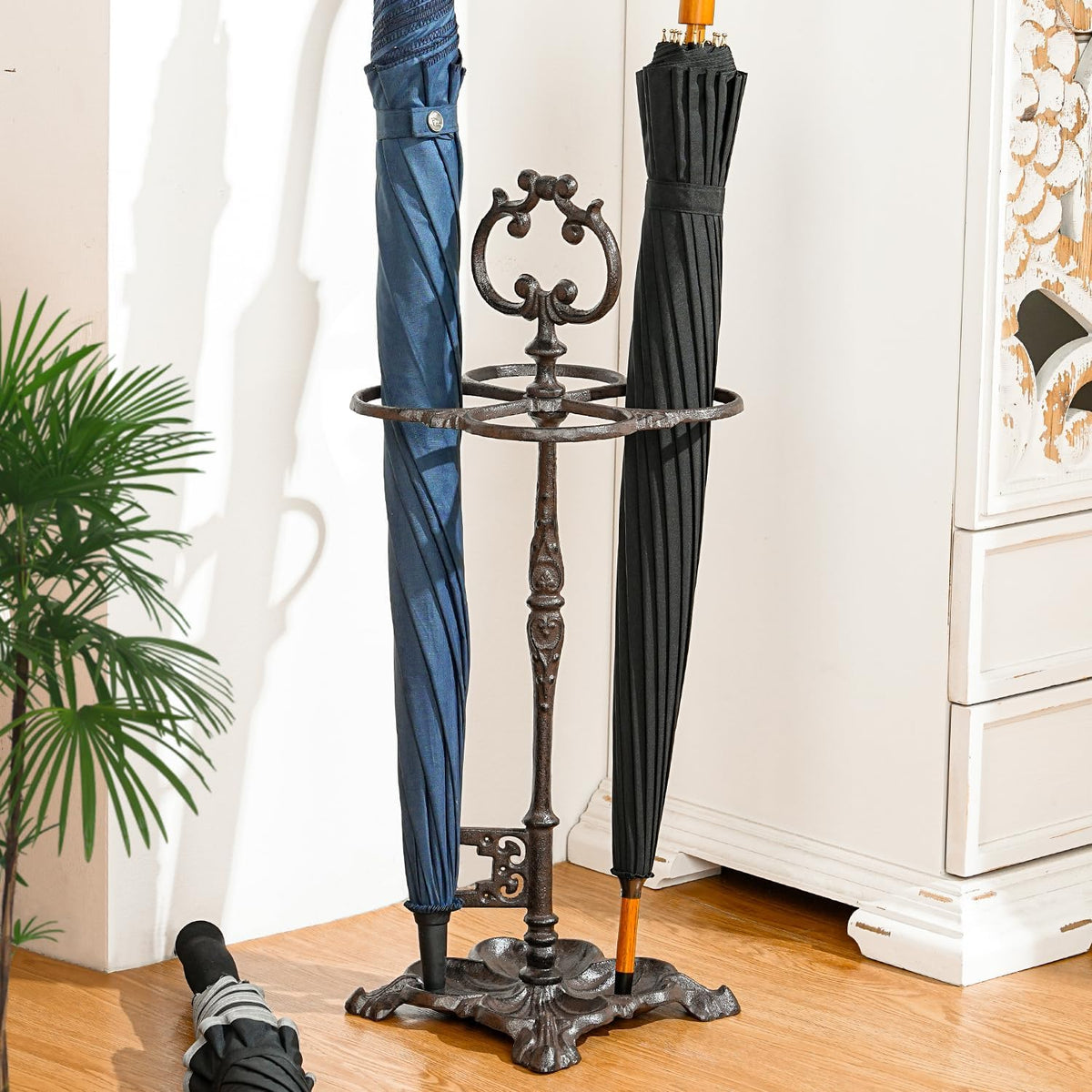 Sungmor Vintage Cast Iron Umbrella Stand - 23.7 Inches Tall