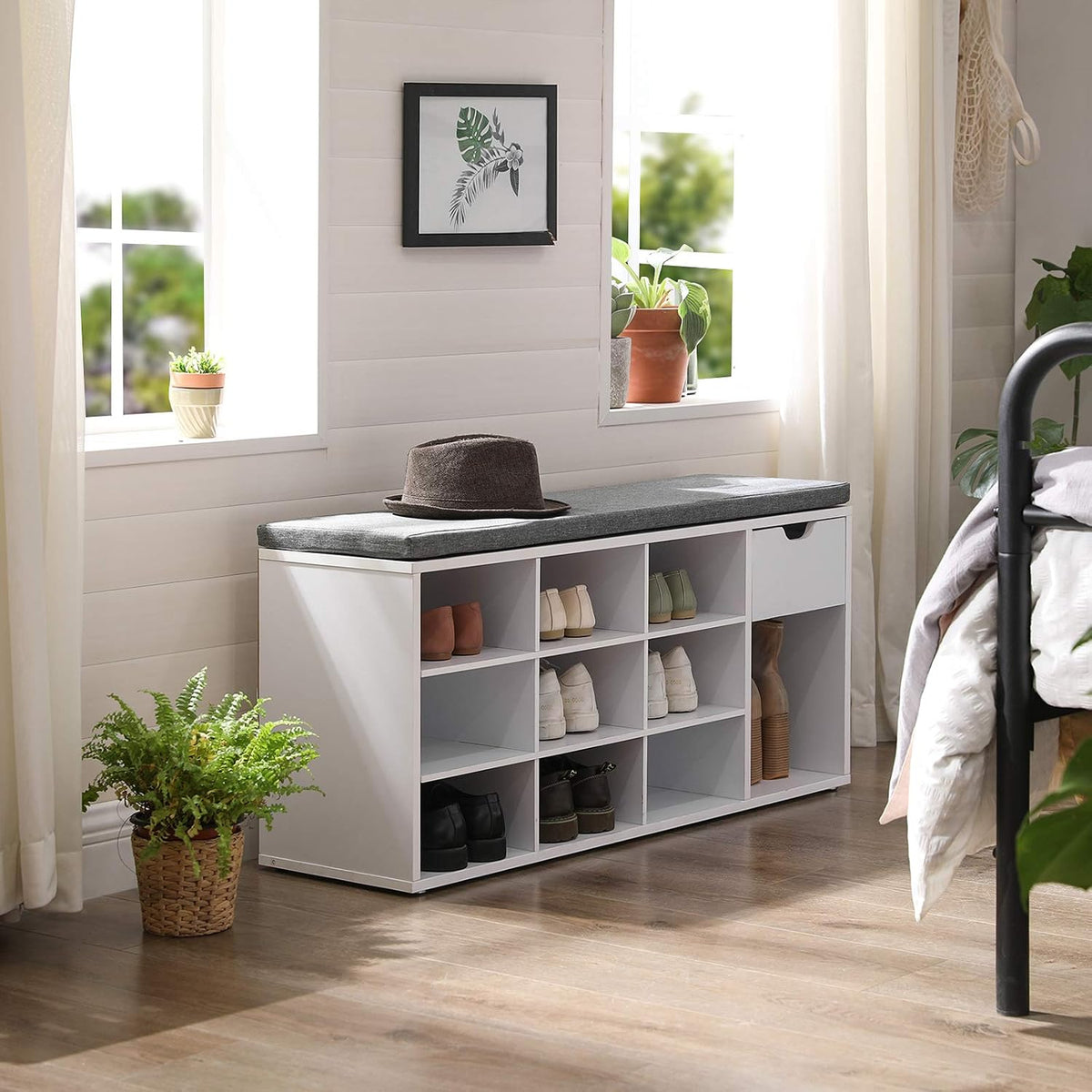 VASAGLE Shoe Bench with Cushion, Storage Bench, 10 Compartments