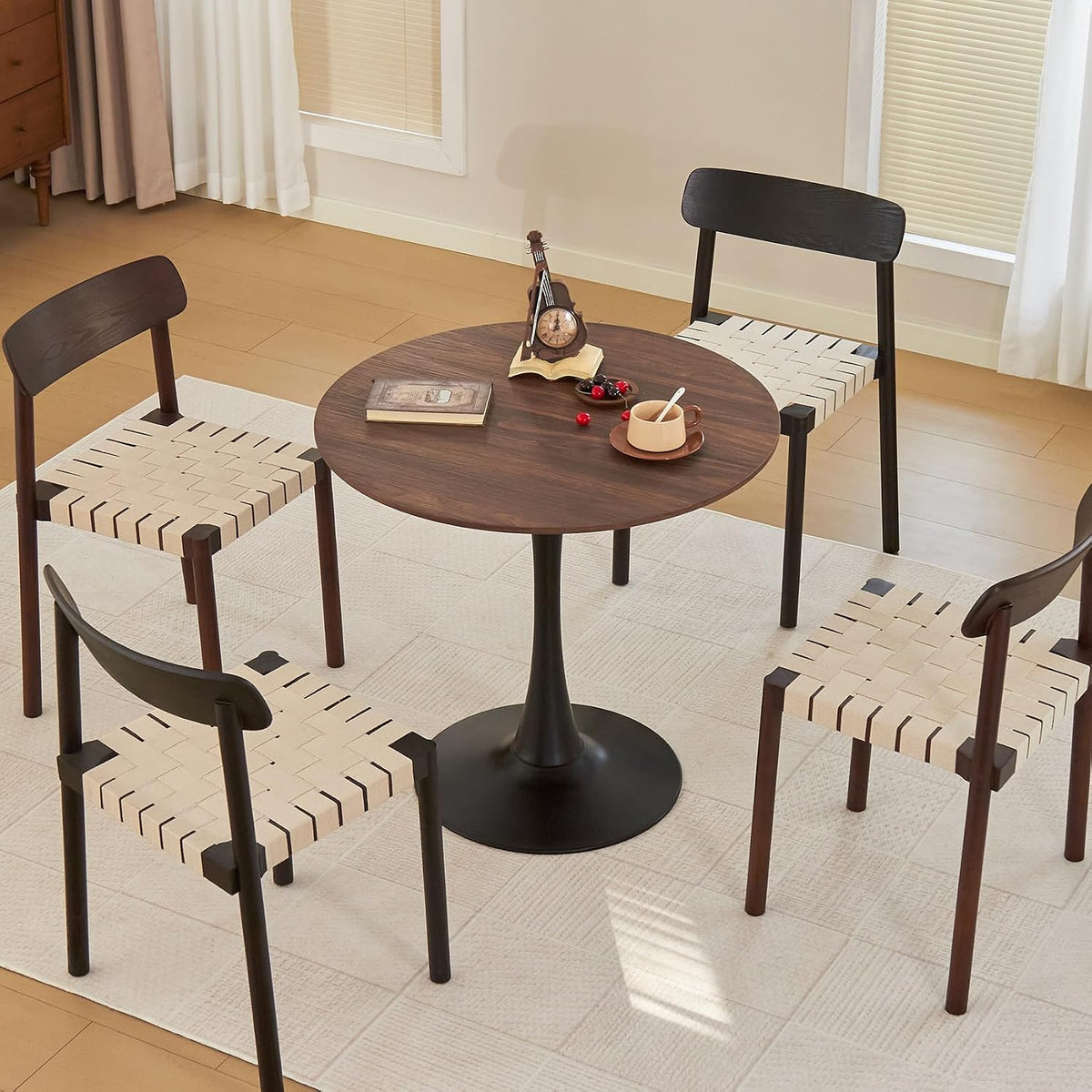round dining table, 31.5" tulip table (faux walnut) showing dimensions