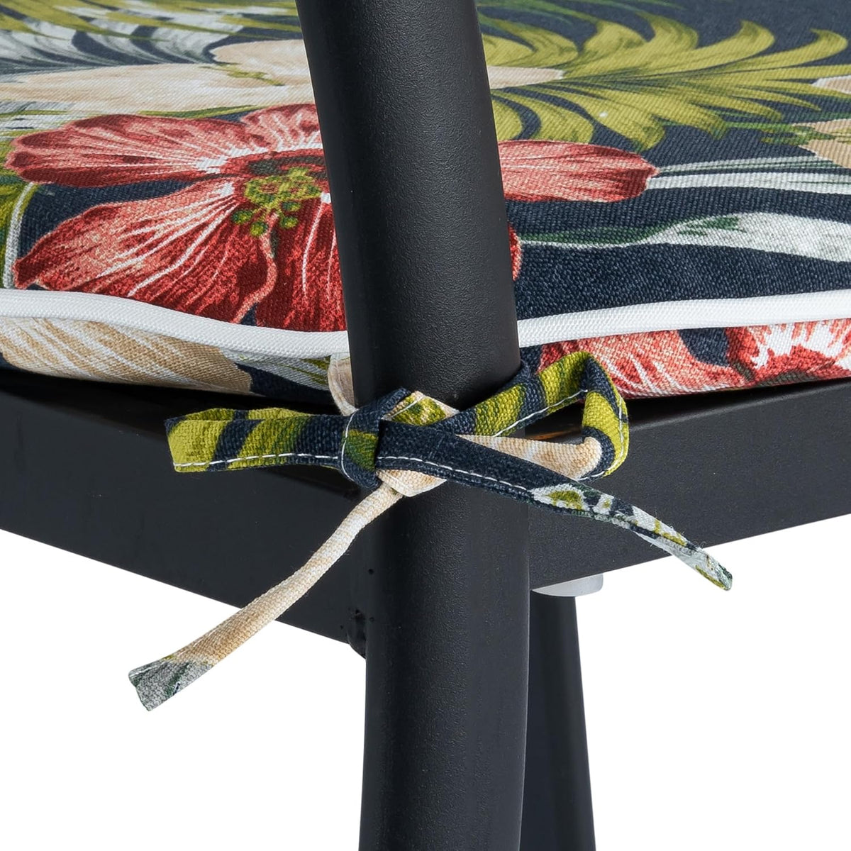 magpie fabrics outdoor/indoor 17"x16"x2" chair cushions with ties showing dimensions