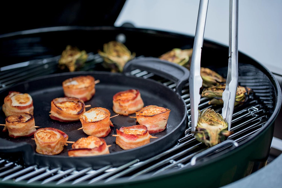 Weber® Master-Touch Charcoal Grill, 22-Inch, Ivory