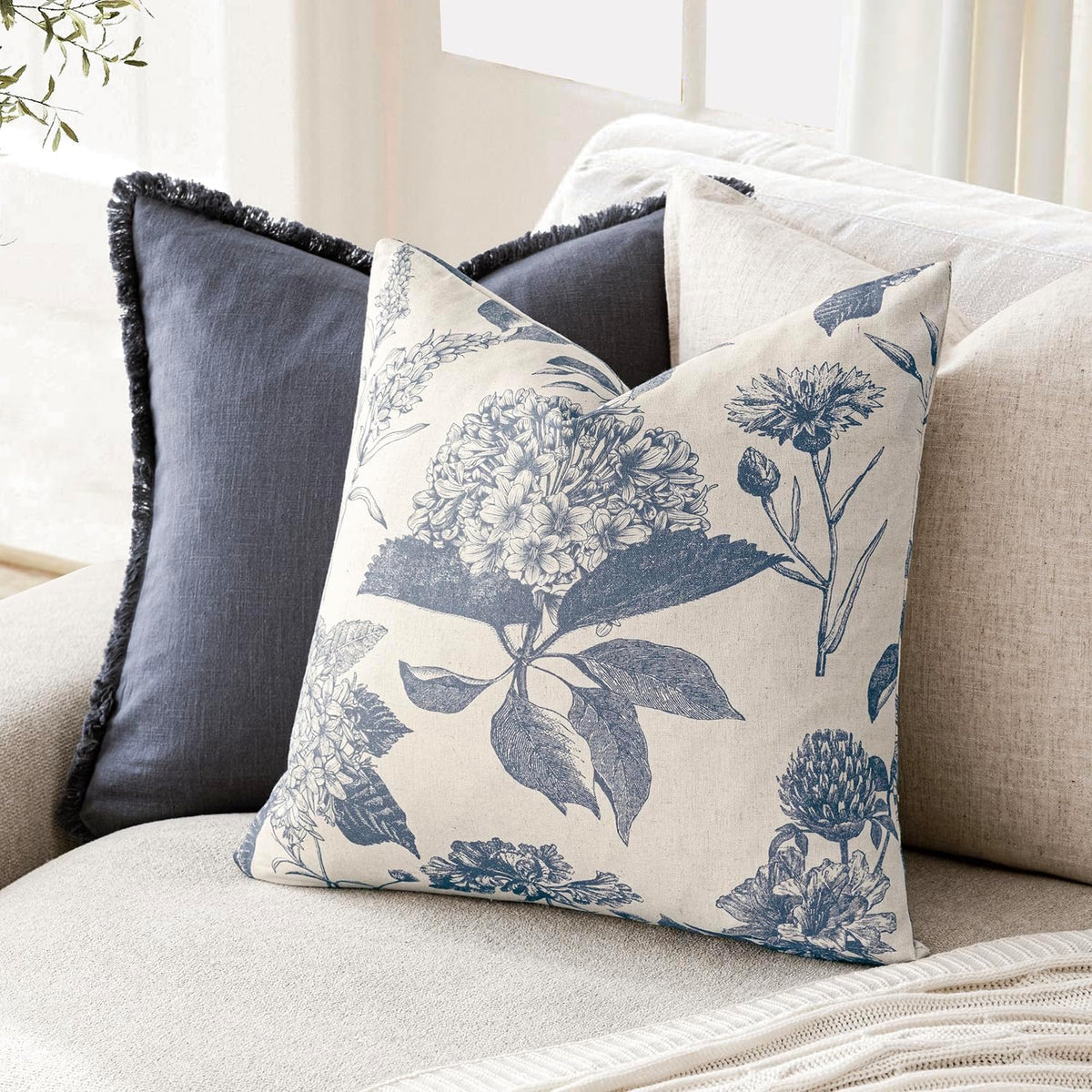 foindtower decorative linen floral throw pillow covers 22×22, side view