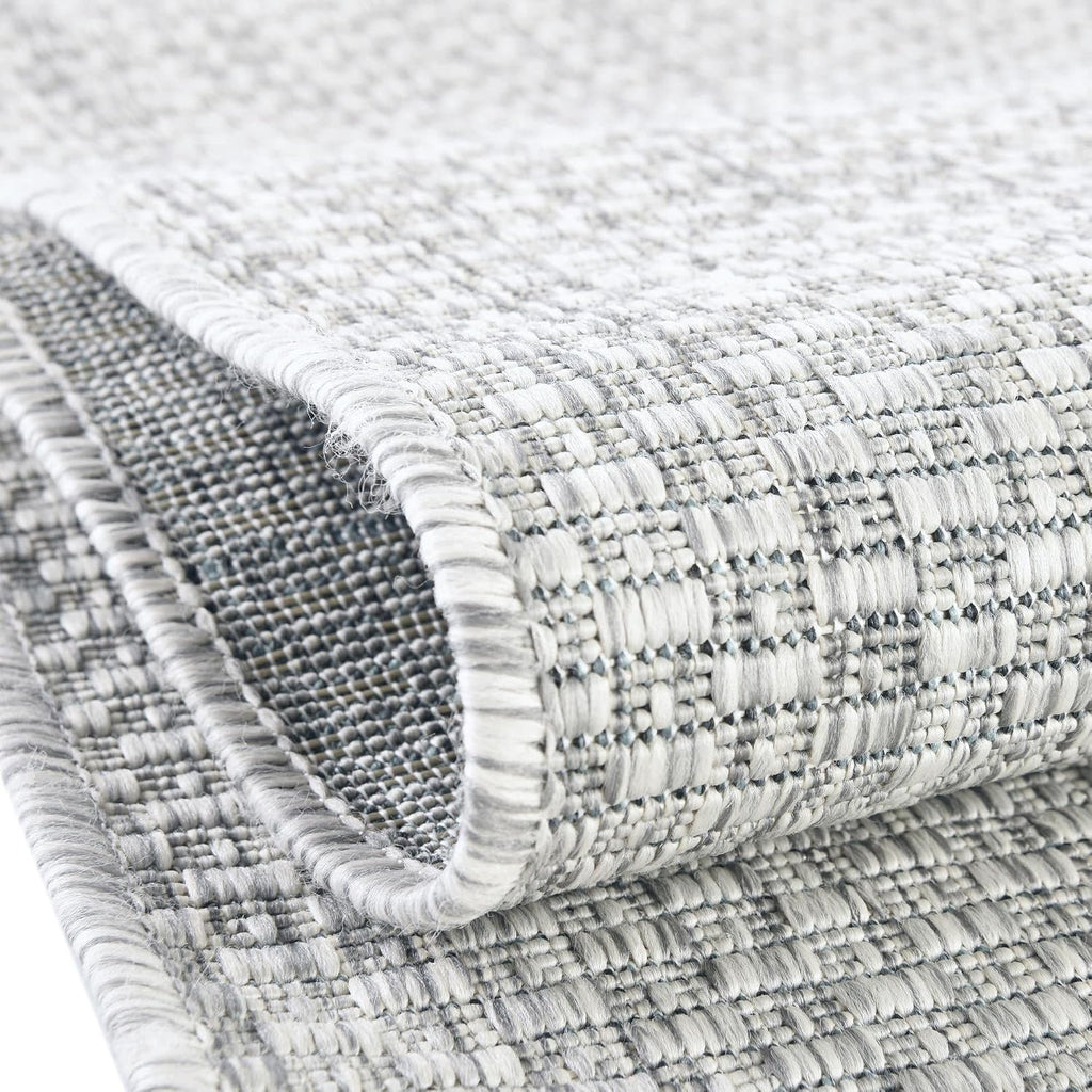 Rugs.com - Outdoor Solid Rug – 3' 1 x 5' 3 Light Gray Indoor/Outdoor Rug – Washable and Stain-Resistant, Perfect for Patios, Decks, and Porches