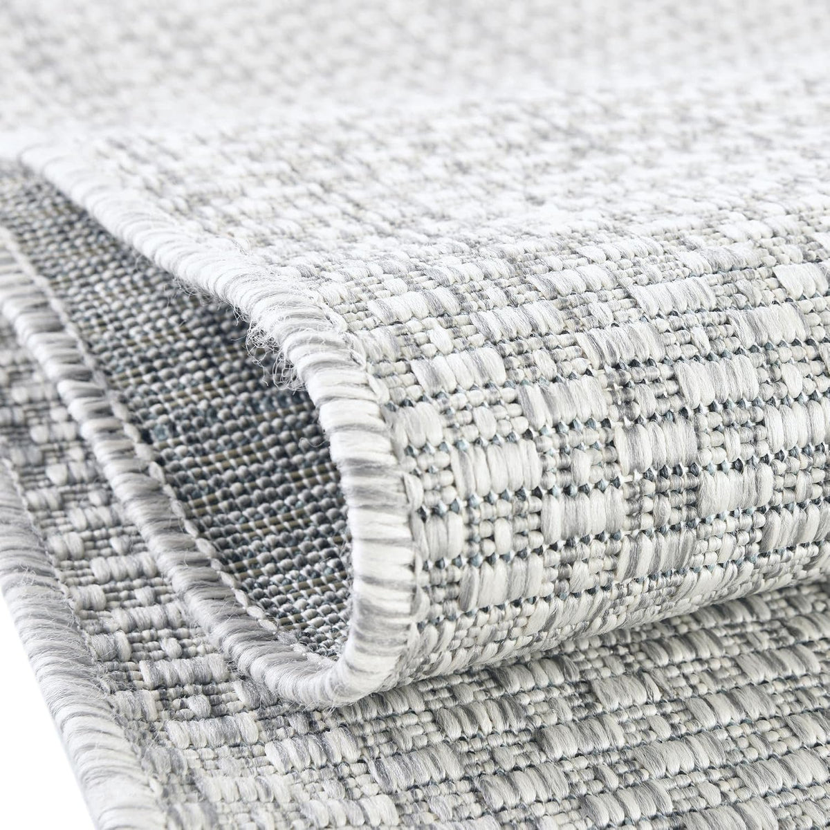 Rugs.com - Outdoor Solid Rug – 3' 1 x 5' 3 Light Gray Indoor/Outdoor Rug – Washable and Stain-Resistant, Perfect for Patios, Decks, and Porches