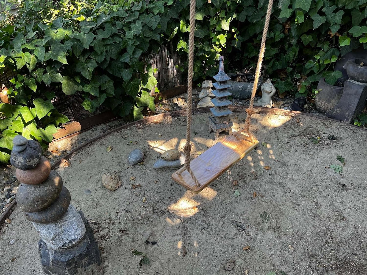 Hanging Wooden Tree Swing with Adjustable Hemp Rope & Extendor Tree Straps