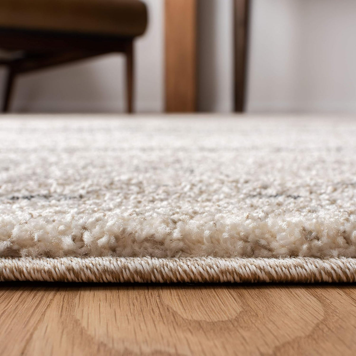 SAFAVIEH Retro Collection X-Large Area Rug - 11' x 15', Cream & Grey, Modern Abstract Design, Non-Shedding & Easy Care, Ideal for High Traffic Areas in Living Room, Bedroom (RET2136-1180)