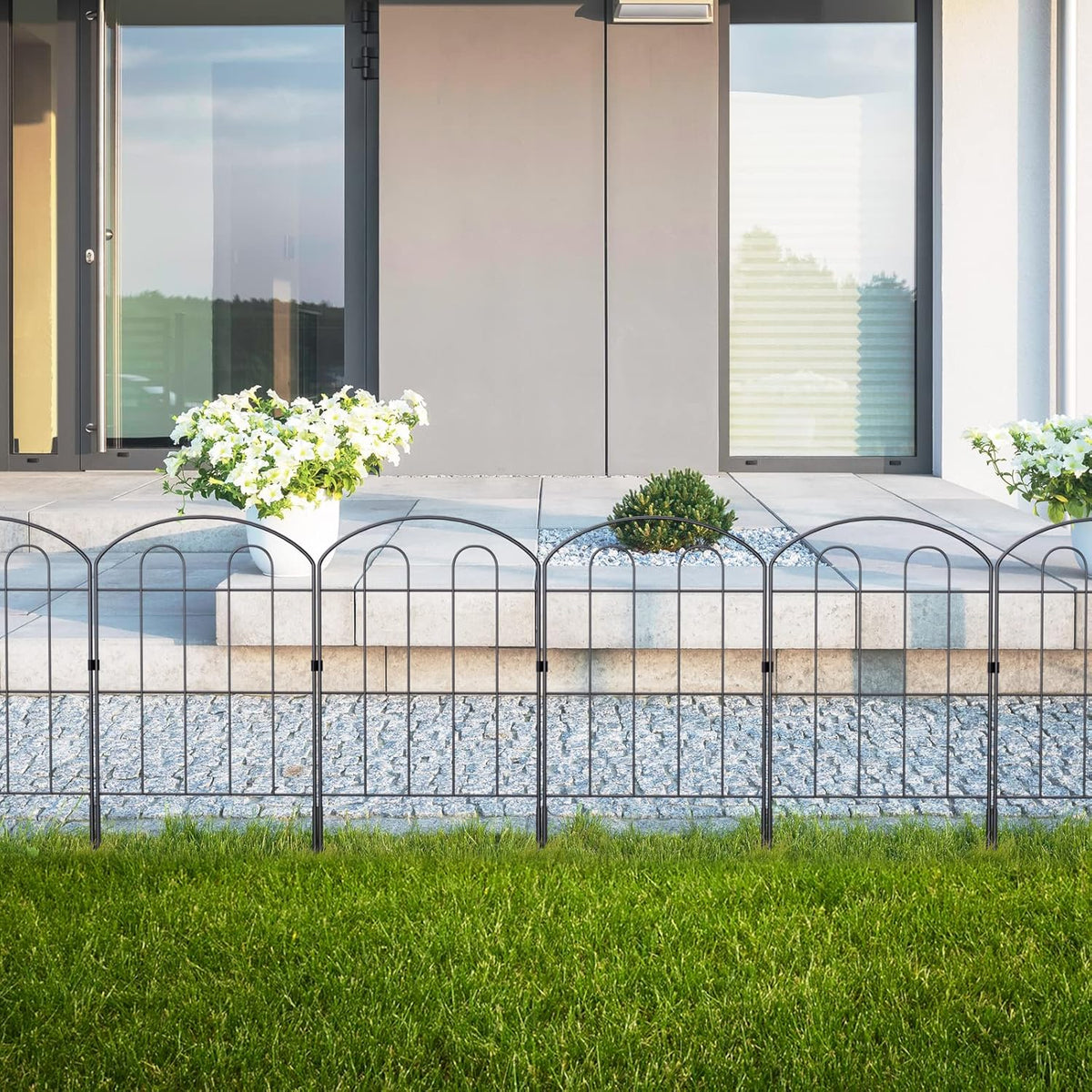 Decorative Garden Fence 24in x 22ft, Flower Bed Fencing Panels