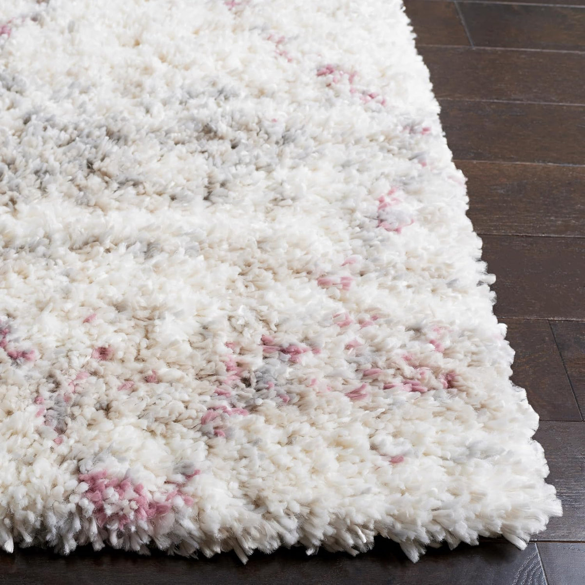 safavieh fontana shag collection area rug - 5'3", side view