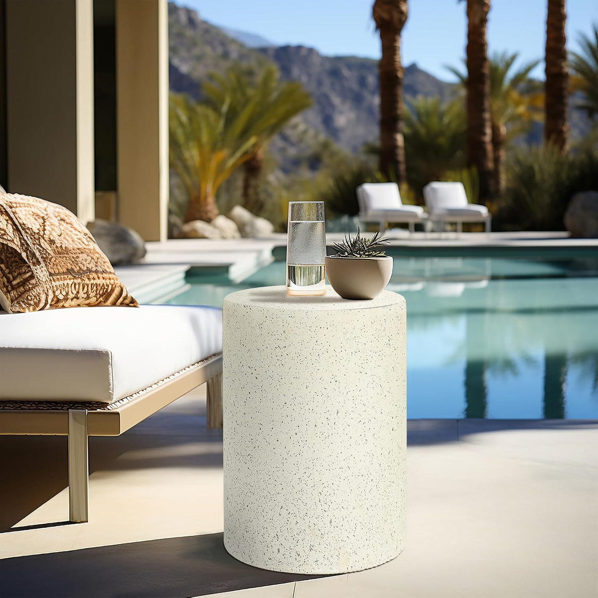 LuxenHome 18" Cement Outdoor Side Table, Modern Round Patio End Table