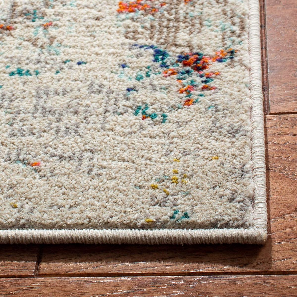 SAFAVIEH Madison Collection Runner Rug - 2'2" x 16', Cream & Orange, Modern Abstract Design, Non-Shedding & Easy Care, Ideal for High Traffic Areas in Living Room, Bedroom (MAD478B)