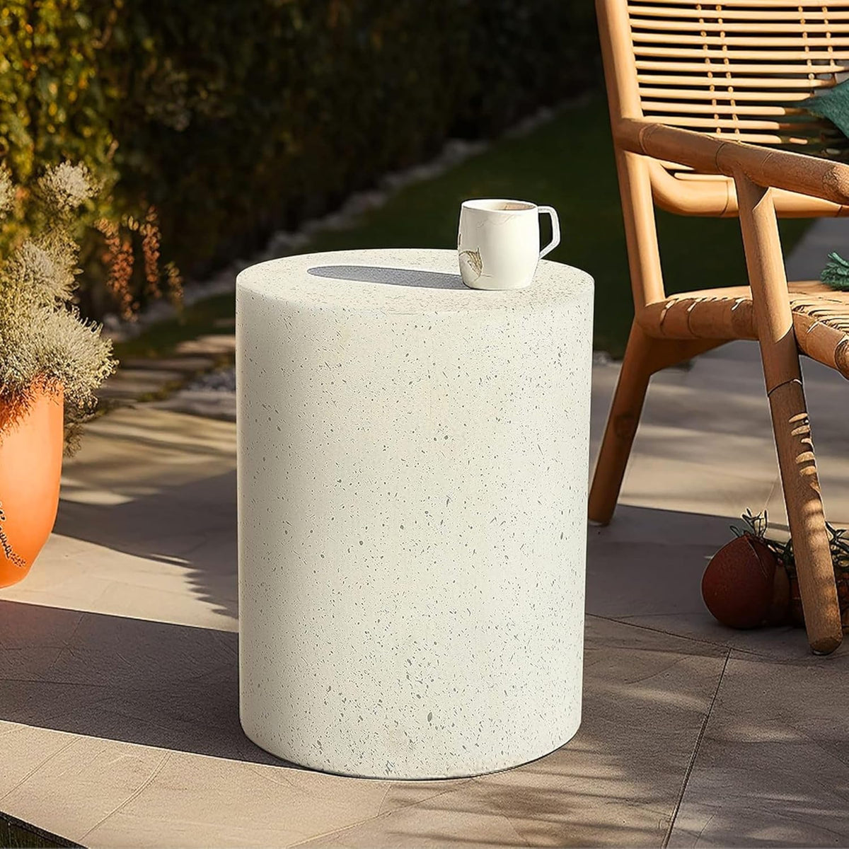 LuxenHome 18" Cement Outdoor Side Table, Modern Round Patio End Table