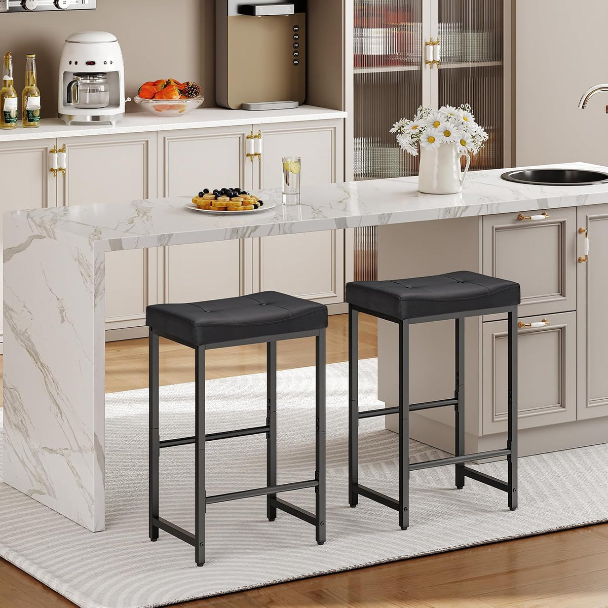 HOOBRO Bar Stools,25.4" Saddle Stools with PU Upholstery, Counter Height Stools with Footrest, Kitchen Breakfast Chairs, for Dining Room, Cafe, Bar, Black BB23BY01