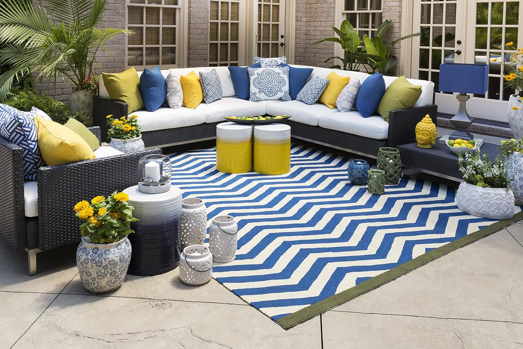 Artistic Weavers Reese Modern Ombre Garden Stool 18" H x 13" W x 13" D, Navy/White