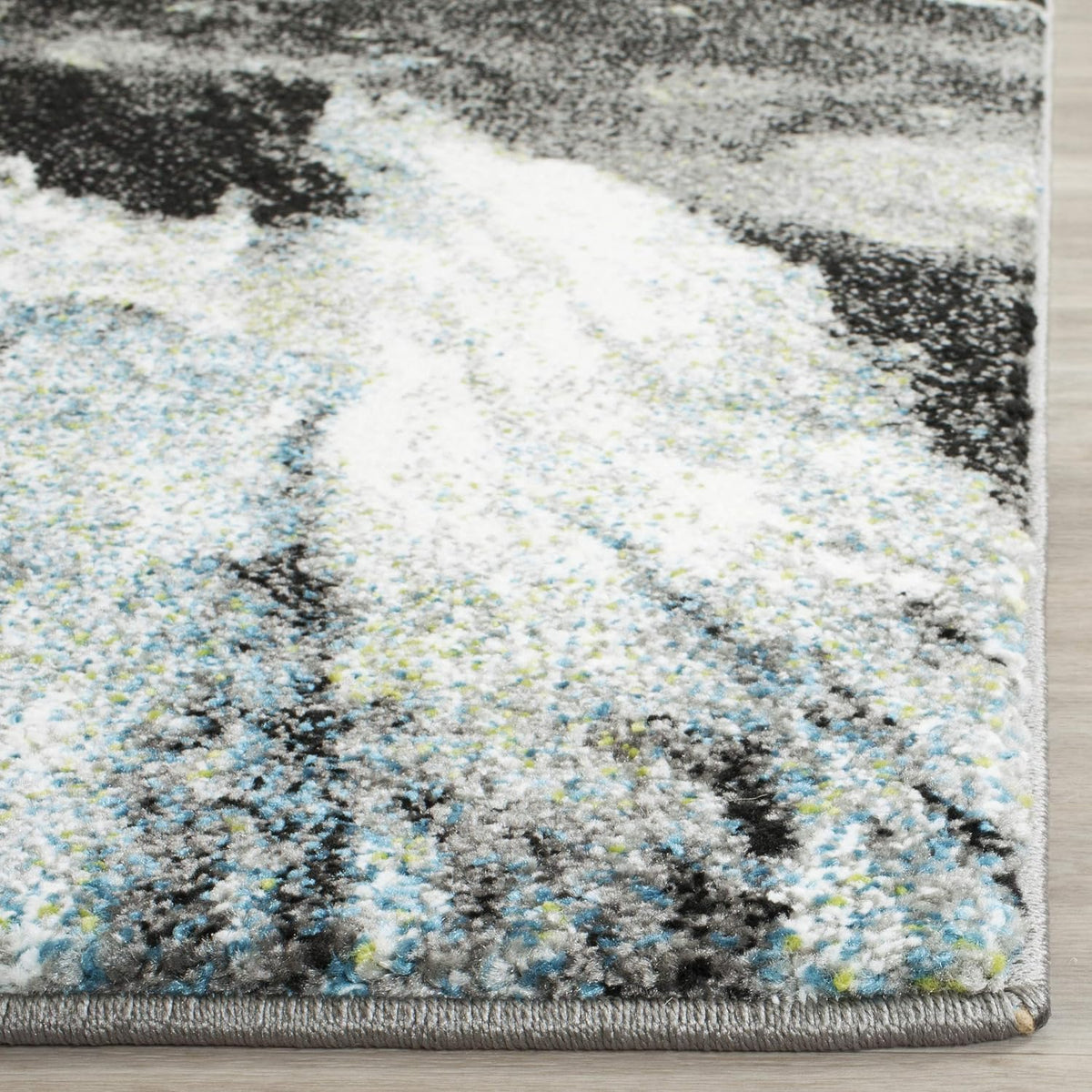 SAFAVIEH Glacier Collection Runner Rug - 2'3" x 6', Blue & Multi, Modern Abstract Design, Non-Shedding & Easy Care, Ideal for High Traffic Areas in Living Room, Bedroom (GLA123B)
