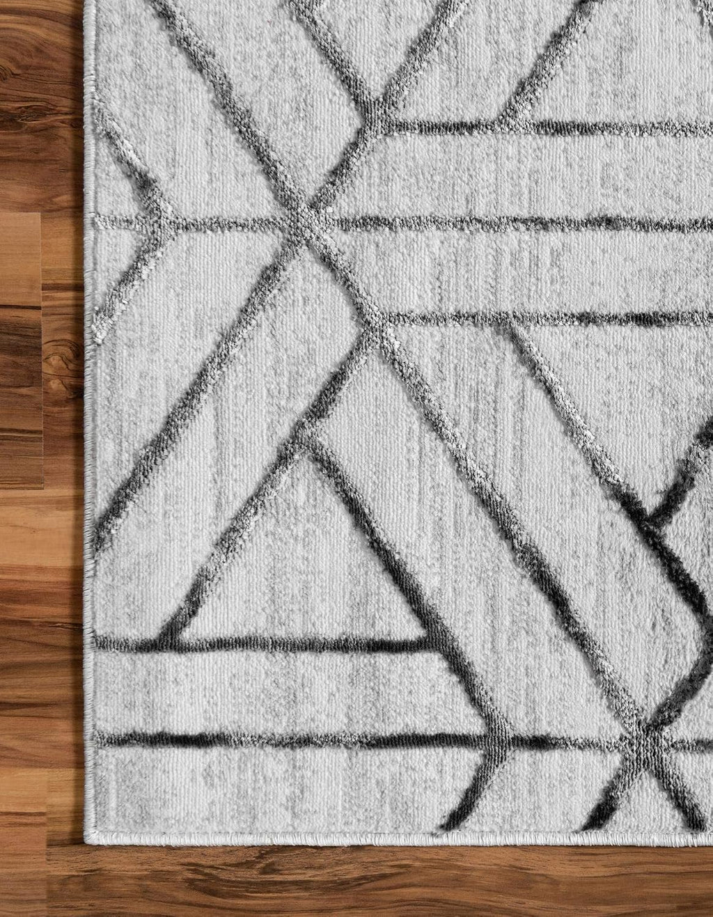 Rugs.com Lattice Trellis Collection Rug – 6 Ft Runner White Low-Pile Rug Perfect for Hallways, Entryways