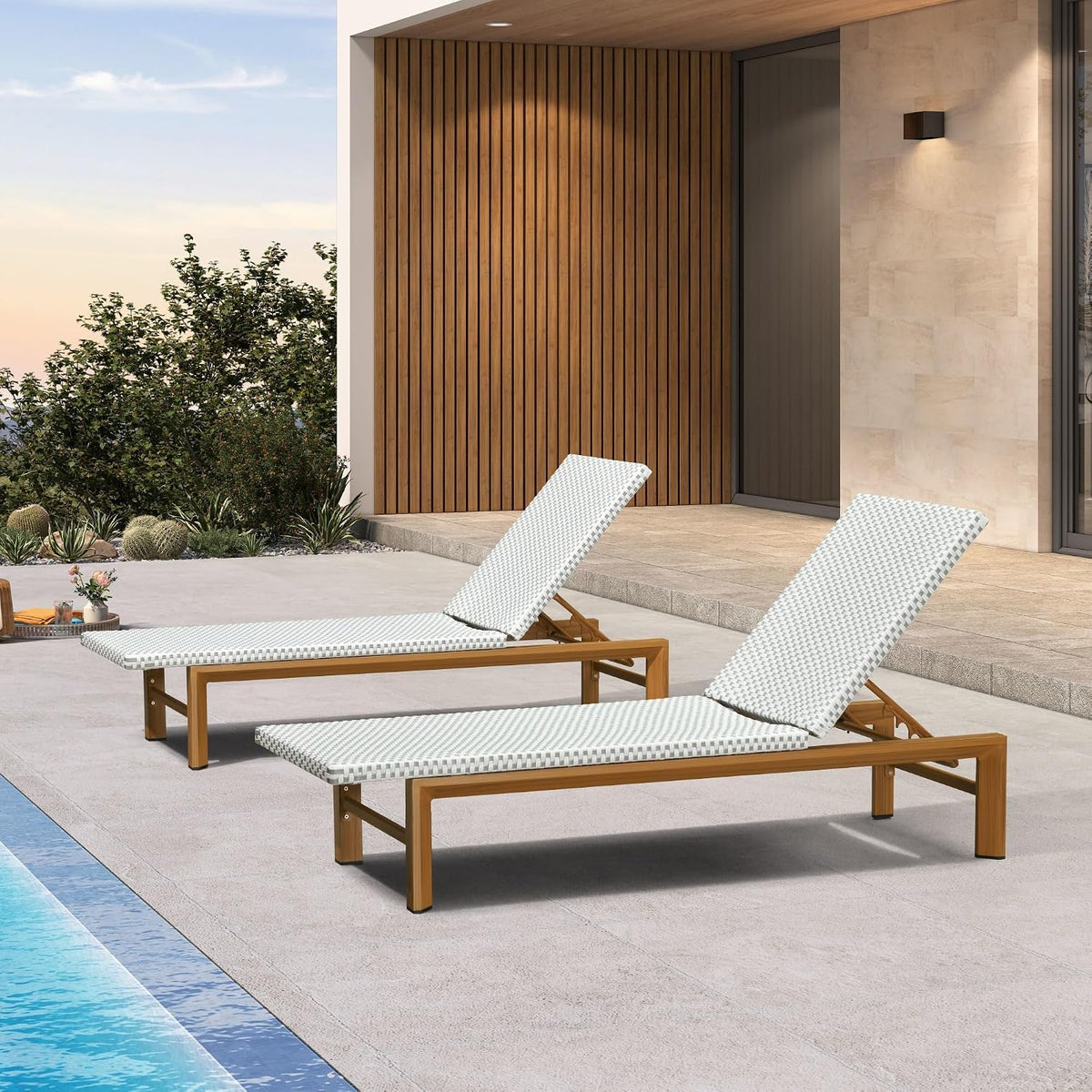 PURPLE LEAF Extra Wide Patio Chaise Lounge French Rattan Set of 2, White