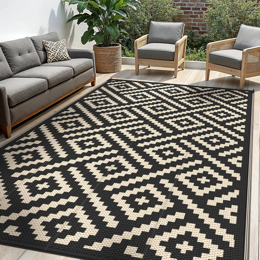 sarben outdoor rug, waterproof plastic rugs for patio shown in use