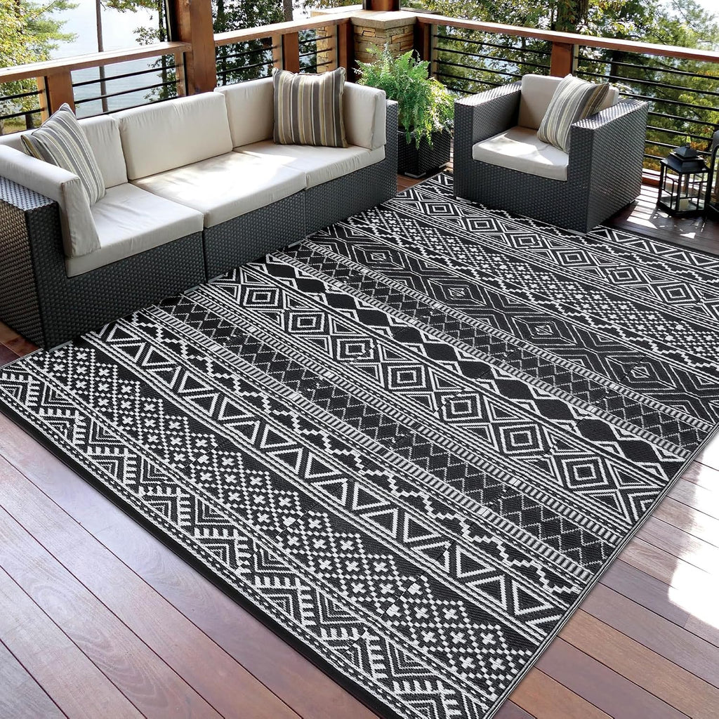 Garvee Outdoor Rug 9x18 Reversible Waterproof Rug for Patio Black/White