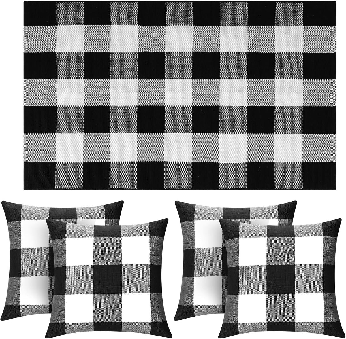 5 Pcs Buffalo Plaid Set 4 Pillow Covers 1 Rug,Black and White