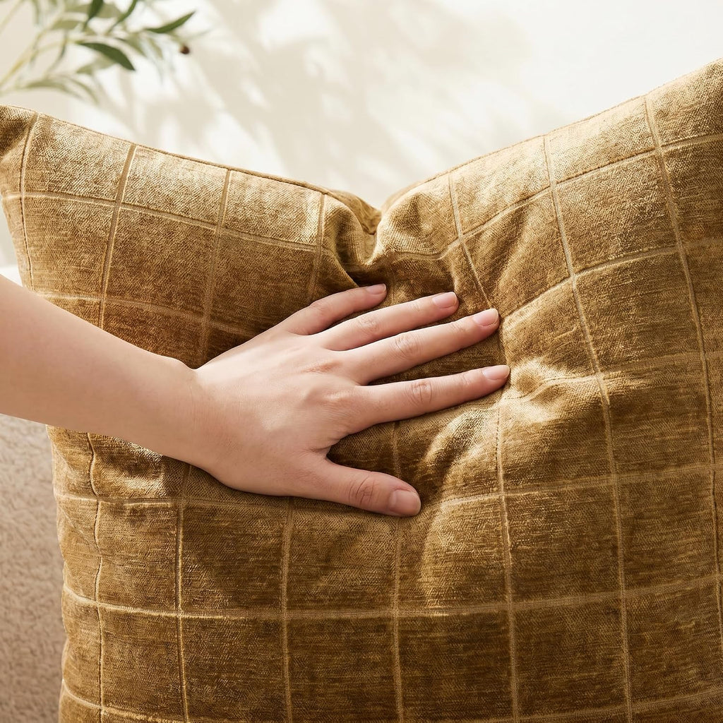 Neelvin Set of 2 Chenille Throw Pillow Covers 26x26inch Modern Large Grid Checkered Decorative Pillowcases Soft Textured Neutral Farmhouse Cushion Covers for Couch Sofa Bed Living Room Toffee