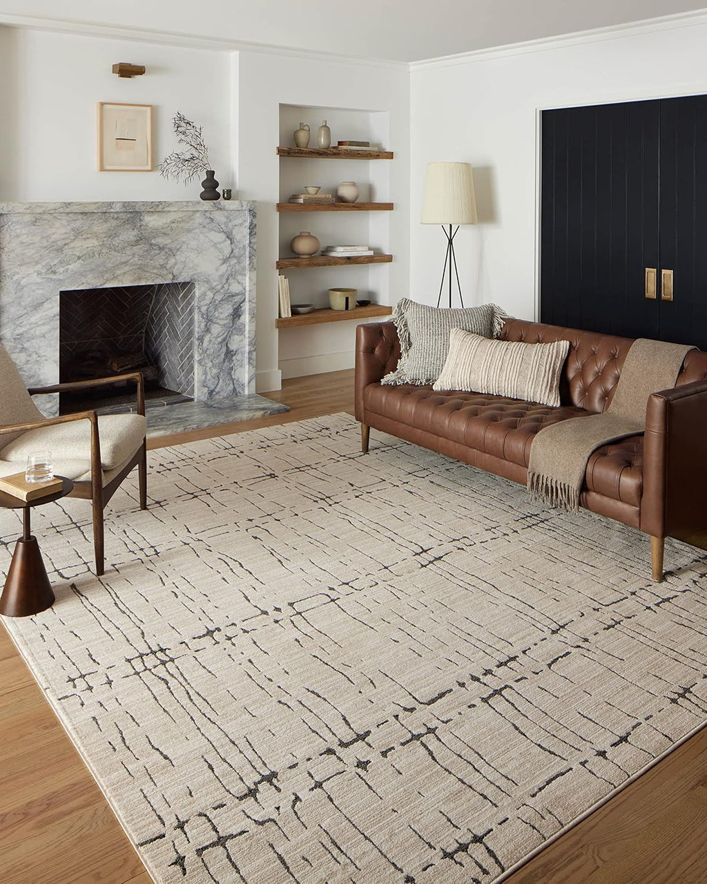 Loloi Darby Sand/Dk. Grey 7'-10" x 10' Area Rug