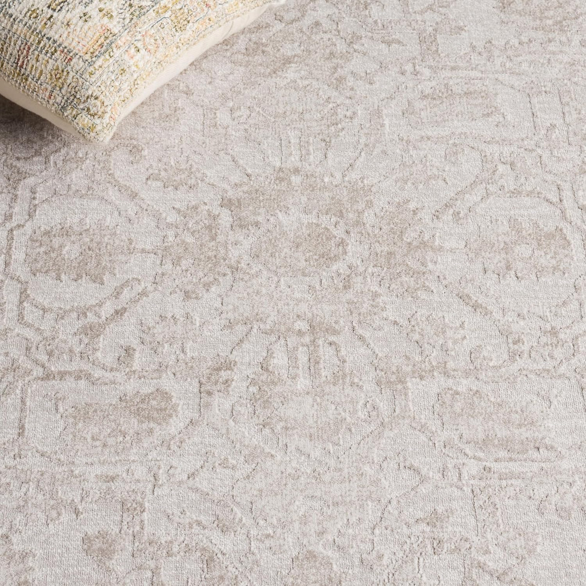 SAFAVIEH Area Rug 12x18 - Reflection Collection - Large - Cream & Ivory, Non-Shedding & Easy Cleaning, Ideal for Living Room, Bedroom (RFT665D)