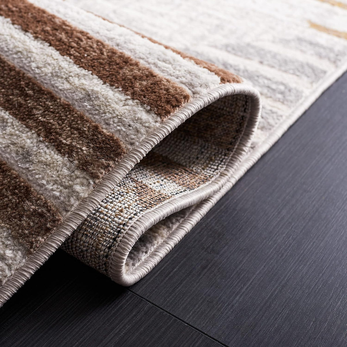 SAFAVIEH Palma Collection Area Rug - 9' x 12', Beige & Light Grey, Mid-Century Modern Geometric Stripe Design, Non-Shedding & Easy Care, Ideal for High Traffic Areas in Living Room, Bedroom (PAM328A)