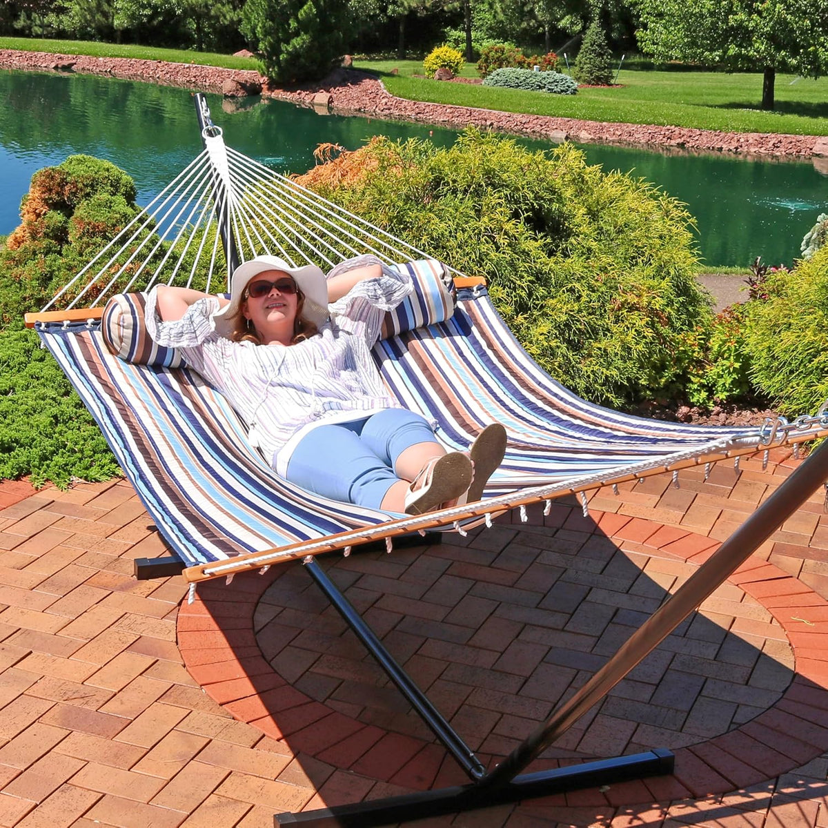 Sunnydaze Quilted Double Hammock for Outside with Pillow, Ocean Isle