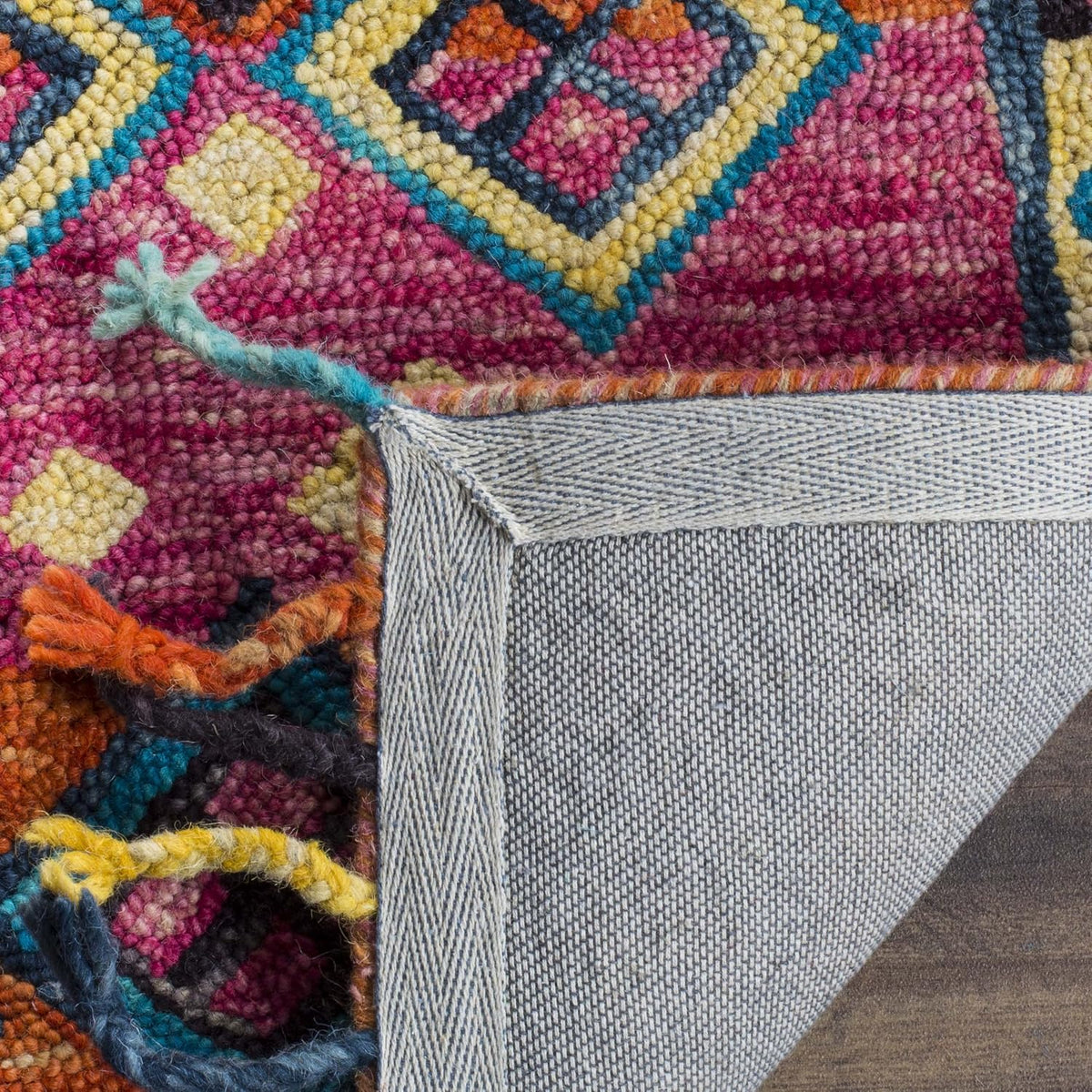SAFAVIEH Aspen Collection Area Rug - 10' x 14', Orange & Fuchsia, Handmade Boho Braided Tassel Wool, Ideal for High Traffic Areas in Living Room, Bedroom (APN138A)