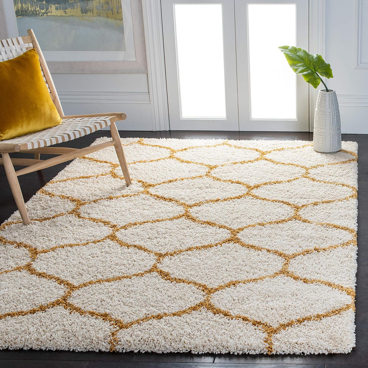 SAFAVIEH Hudson Shag Rug 5'3"x7'6", Plush Trellis Ivory & Gold SGH280F