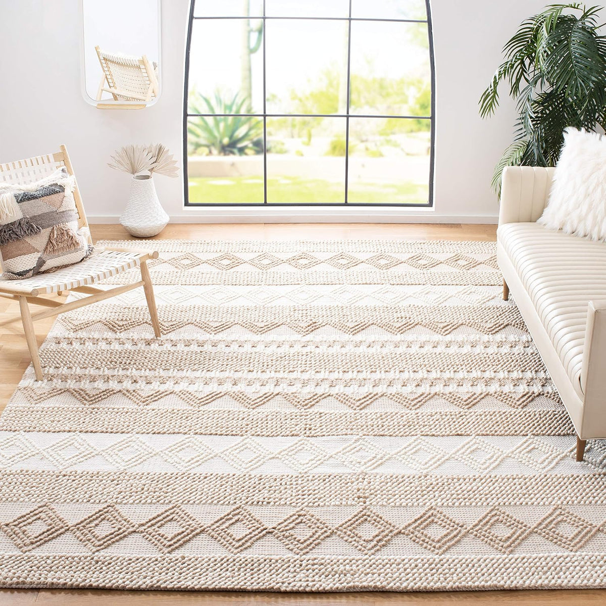 SAFAVIEH Natura Collection Area Rug - 10' x 14', Beige & Ivory, Handmade Moroccan Boho Tribal Wool & Cotton, Ideal for High Traffic Areas in Living Room, Bedroom (NAT102B)