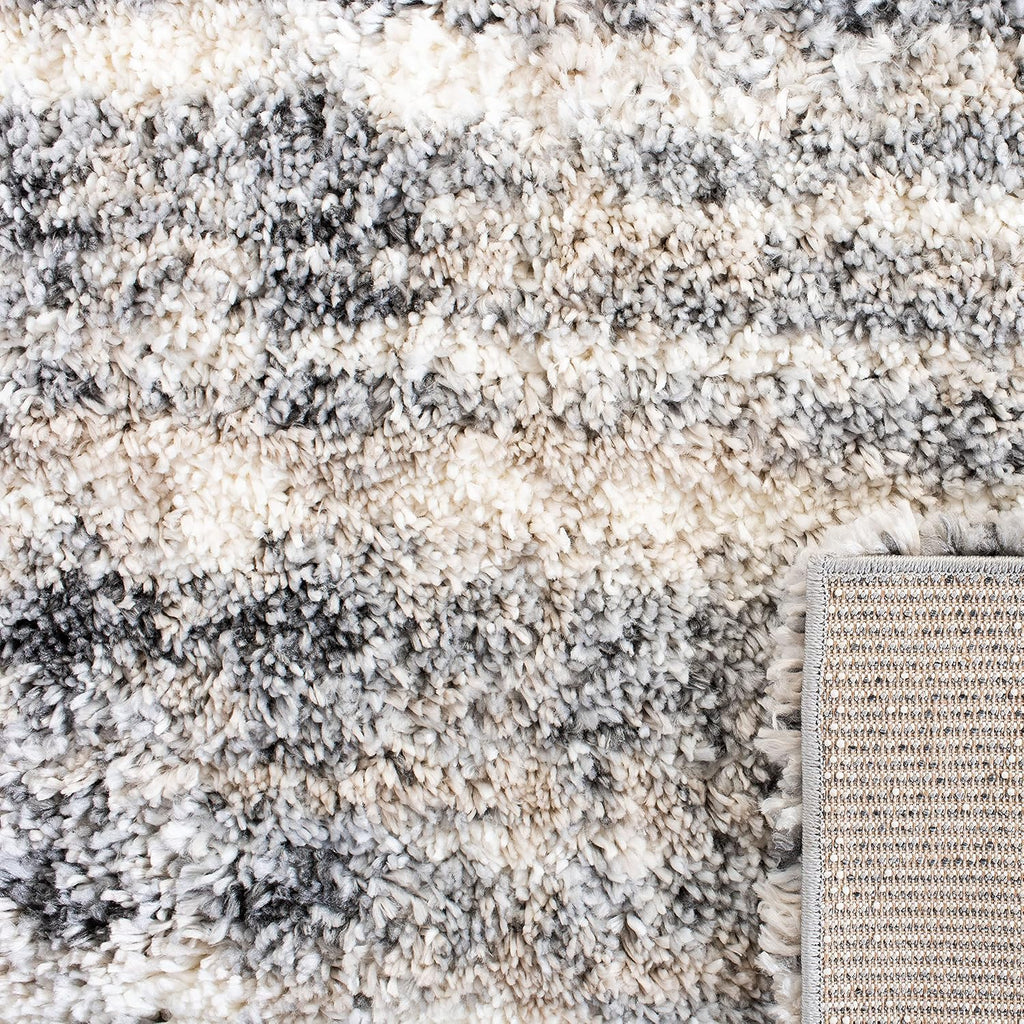 SAFAVIEH Fontana Shag Collection Area Rug - 6'7" x 9', Grey & Ivory, Modern Design, Non-Shedding & Easy Care, 2-inch Thick Ideal for High Traffic Areas in Living Room, Bedroom (FNT856G)