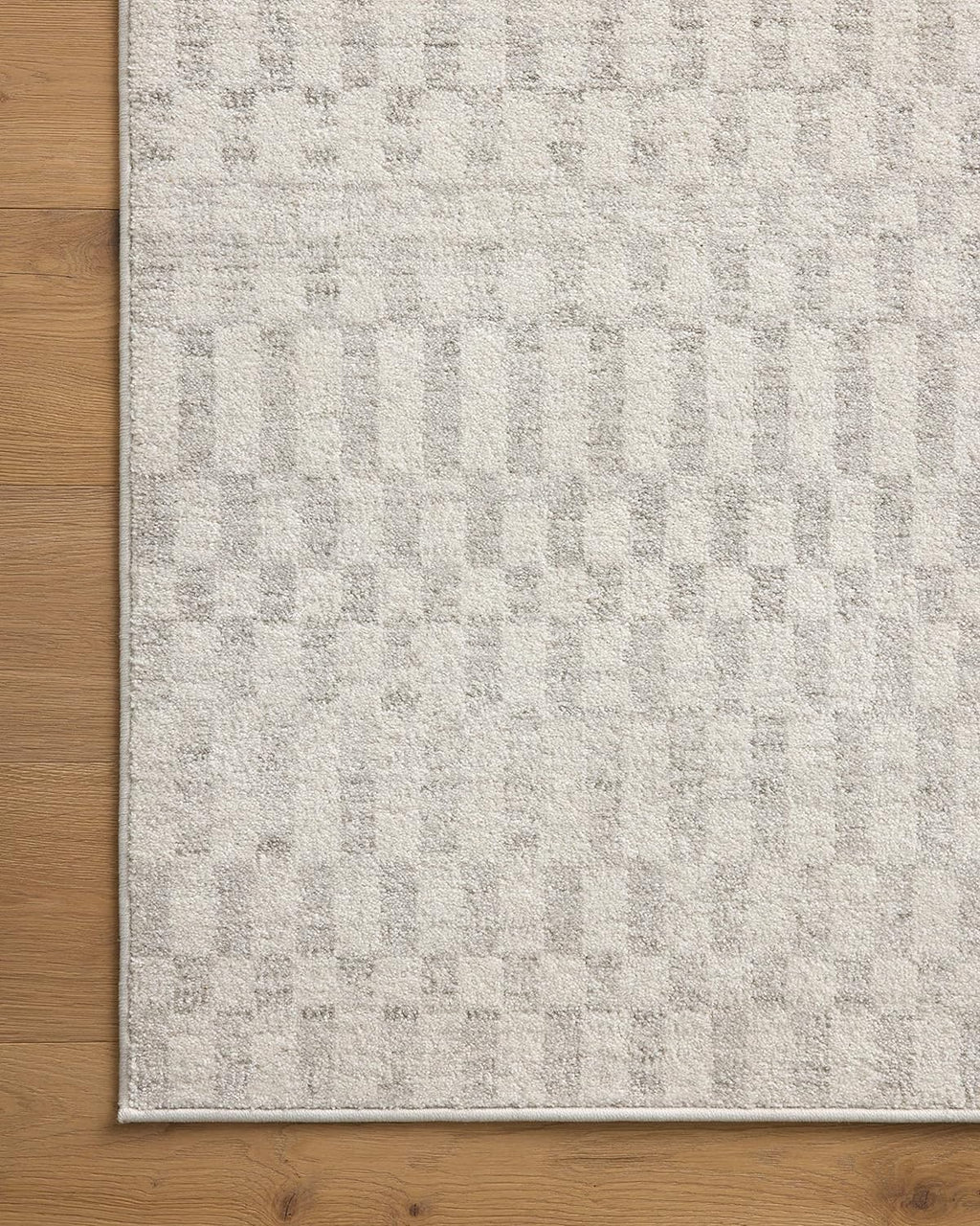 Loloi Kamala Ivory/Grey 5'-3" x 7'-9" Area Rug