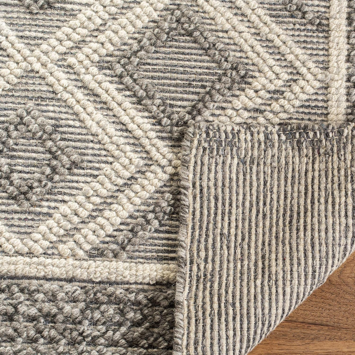 SAFAVIEH Vermont Collection Runner Rug - 2'3" x 8', Grey & Ivory, Handmade Wool & Cotton, Ideal for High Traffic Areas in Living Room, Bedroom (VRM212C)