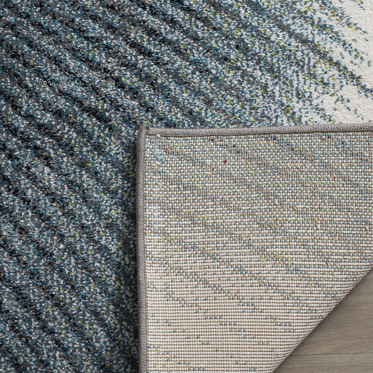 SAFAVIEH Hollywood Collection Area Rug - 6'7" x 9', Grey & Teal, Mid-Century Modern Design, Non-Shedding & Easy Care, Ideal for High Traffic Areas in Living Room, Bedroom (HLW715D)